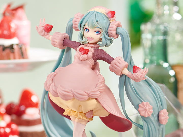 Fruyu Vocaloid SweetSweets Series Hatsune Miku (Strawberry Chocolate Short Ver.) Figure