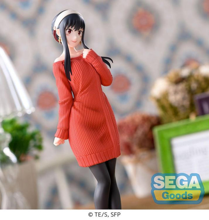 SEGA Spy x Family Yor Forger (Plain Clothes) Premium Figure