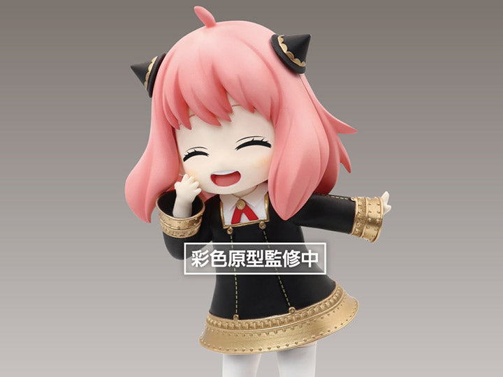 TAITO Spy x Family Puchieete Anya Forger Renewal (Smile Ver.) Figure