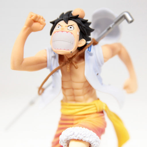 Banpresto One Piece Magazine Figure Vol.2 Monkey D. Luffy Figure tan